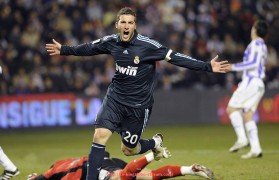 王者体育直播-法甲里昂球员获得的个人荣誉与成就统计